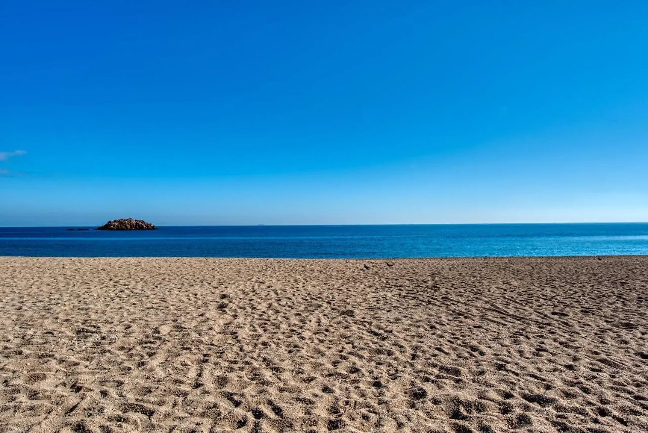 또사데마르 Apartamento 150 M Playa Tossa 아파트 0*,  스페인